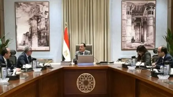 الاقتصاد المصري يركز على تطوير المنطقة الاقتصادية لقناة السويس لتعزيز جذب الاستثمارات