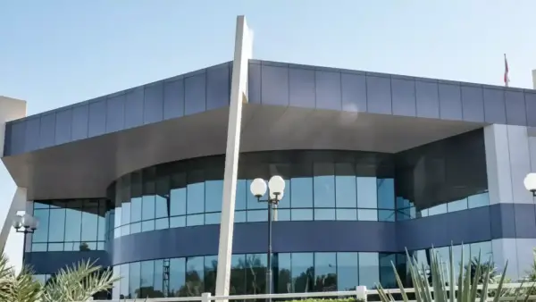 التأمينات تعلن فتح باب التوظيف للنخبة مع شرط عمر 25 عاماً يحد من فرص آلاف المتقدمين