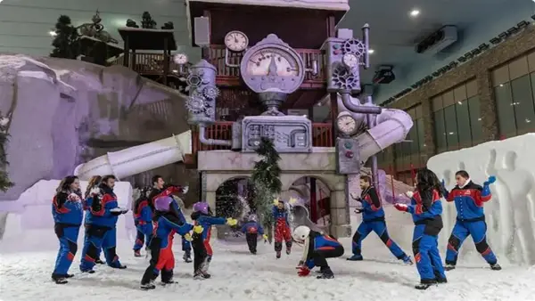 التزلج على الجليد في القاهرة: أبرز الوجهات التي تقدم أجواء أوروبية في الشتاء