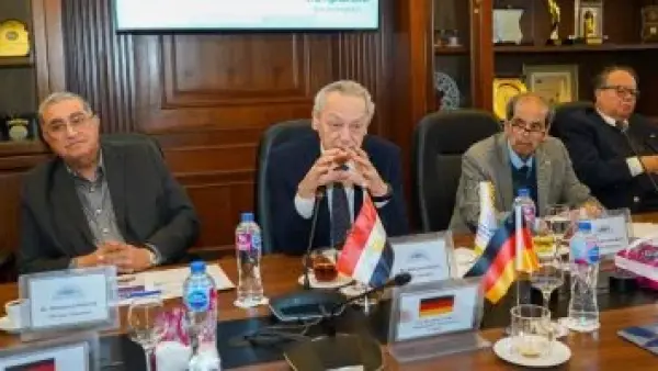 التعاون الاقتصادى بين رجال أعمال إسكندرية والسفير الألماني يبحث فرص تعزيز الشراكات الاستثمارية