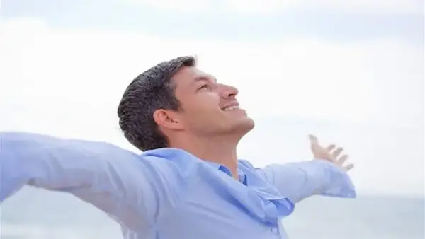 التعب المستمر رغم الراحة: كيف تؤثر طريقة إدارة الوقت على إنتاجيتك وسعادتك؟