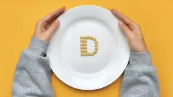 التعب الموسمي عند الأطفال.. مؤشر على نقص فيتامين د الذي يضرب جهاز المناعة.