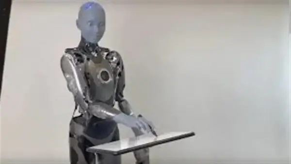 الروبوت الأذكى يعترف: ما هو الخوف الحقيقي الذي يشغل «عصر الروبوتات»؟