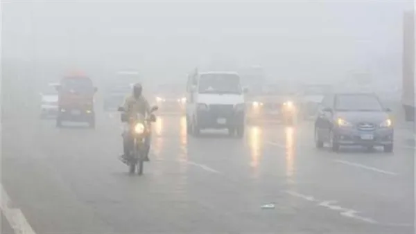 الشبورة المائية الكثيفة تغلق طريق الإسكندرية الصحراوي وتعرقل حركة المرور اليوم