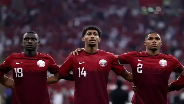 القناة الناقلة لمباراة قطر وفلسطين وجدول البث المباشر لمباريات كأس العرب 2025
