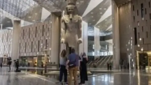 المتحف المصري الكبير صرح عملاق.. خطة ذكية لمشاهدة كنوزه الأساسية وتجنب إرهاق الزيارة.