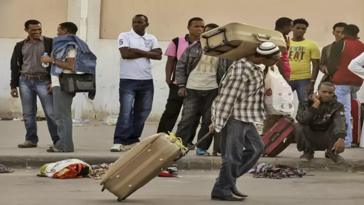 المخالفات الخمسة التي تسبب الترحيل الفوري من السعودية وشروط تجنبها