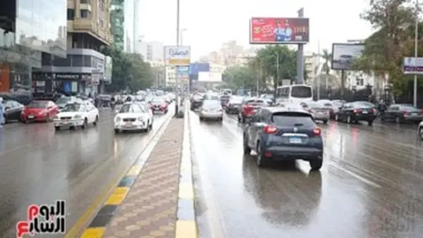 المرور يعتمد كاميرات المراقبة وأرقام الطوارئ لمواجهة تحديات الأمطار ومراقبة حركة السير