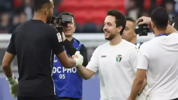 النشامى يتصدرون العرب بفوز كبير على الإمارات والأمير الحسين يكشف تفاصيل مفاجأة تهز المشهد الرياضي في المملكة