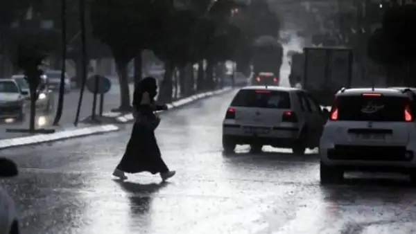 انخفاض جديد في درجات الحرارة يبدأ الأحد ويثير تساؤلات حول دخول فصل الشتاء