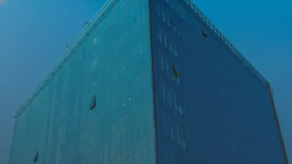 انفجار استهلاك الكهرباء في السعودية 4.1% يعكس تسارع النمو الاقتصادي وتأثيره على البنية التحتية