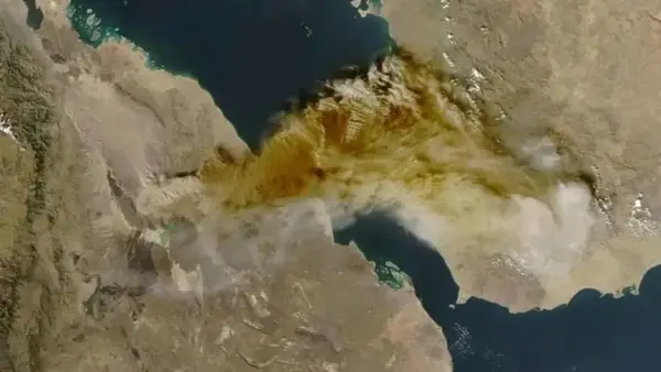 بركان هايلي جوبّي يرفع سحب الرماد 14 كم ويعطل رحلات الطيران إلى الشرق الأوسط