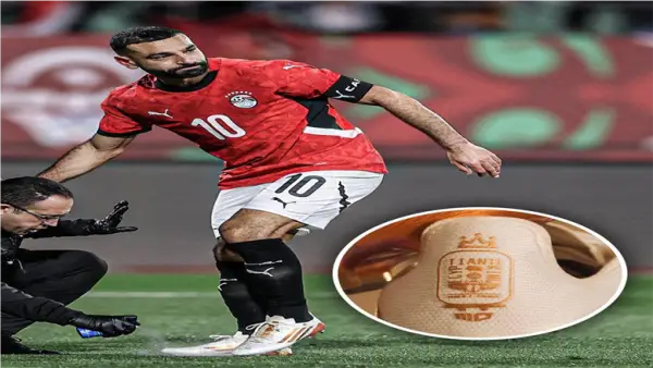 بشعار الملك المصري.. سر كتابة الهيروغليفية على حذاء محمد صلاح الجديد بمباراة زيمبابوي