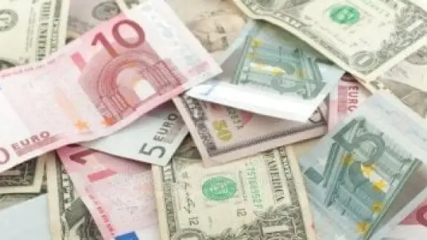 بعد صفقة علم الروم.. تحولات جديدة في أسعار العملات الأجنبية مقابل الجنيه بمصر