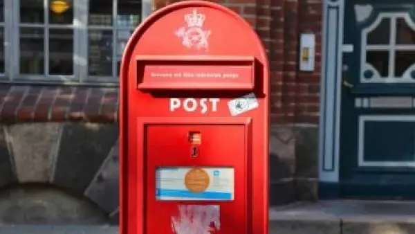 بعد 400 عام.. الدنمارك توقف خدمة البريد الورقي وتنتقل إلى النظام الرقمي الجديد