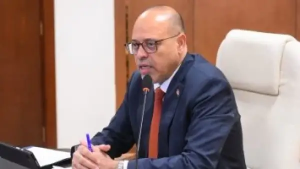 بقرار وزير العمل.. تفاصيل صرف منحة عيد الميلاد لمستحقي العمالة غير المنتظمة