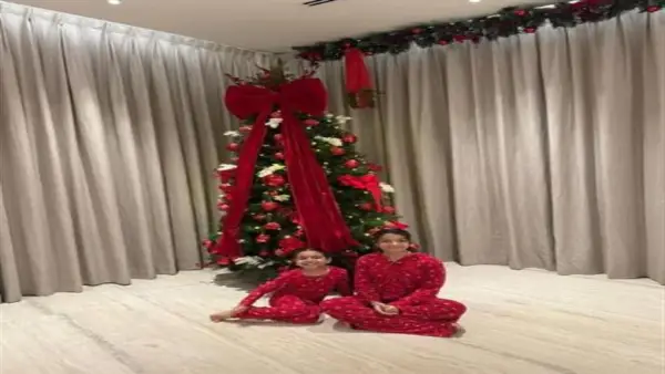 بملابس الكريسماس.. صور مبهجة لبنات محمد صلاح تخطف الأنظار عبر مواقع التواصل الاجتماعي