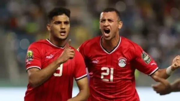 صفحة المنتخب تحتفل بعيد ميلاد الثنائي أسامة فيصل وأحمد عيد