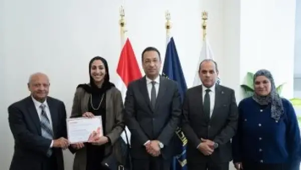 بناء قدرات الطلاب.. تفاصيل تخريج الدفعة الأولى ببرنامج جامعة مصر للمعلوماتية المتخصص