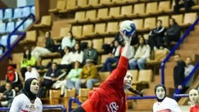بنتيجة 35-31.. الأهلي يتفوق على الزمالك في قمة دوري سيدات اليد