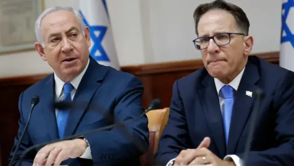 بيانات حساسة.. تسريب ملفات سرية بعد اختراق هاتف مدير مكتب نتنياهو