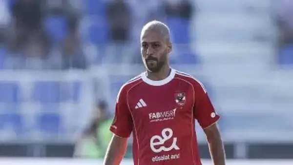 بيكهام يغادر الأهلي ويعزز صفوف سيراميكا بناءً على طلب علي ماهر في يناير