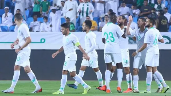 تابع الآن مجاناً.. القنوات الناقلة لمباراة السعودية وفلسطين في كأس العرب ومعرفة المتأهل للنصف النهائي
