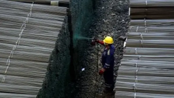 تحديثات الأسعار.. استقرار جديد يسيطر على سوق الحديد اليوم الثلاثاء بمختلف المصانع المصرية