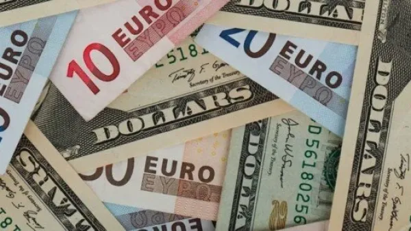 تحديثات الصرف.. تباين أسعار العملات العربية والأجنبية في تداولات الاثنين 22 ديسمبر