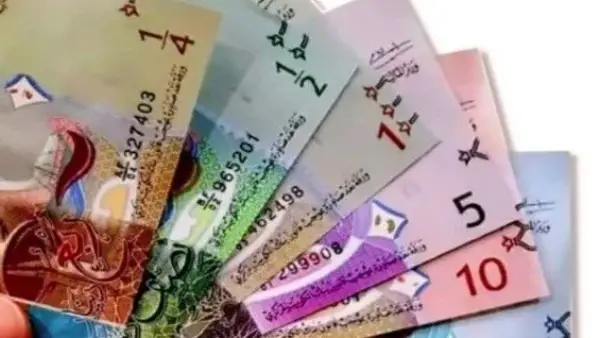 تحديثات الصرف.. سعر الدينار الكويتي أمام الجنيه المصري في البنوك المحلية اليوم