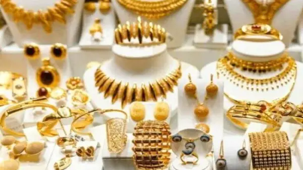 تحديث الصاغة.. سعر عيار 21 يواصل تحركاته الجديدة بمنتصف تعاملات 25 ديسمبر 2025