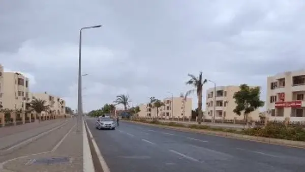 تحذير للأرصاد.. ضباب كثيف يغطي الطرق مع هبوط الحرارة بمعدل 10 درجات بالقاهرة