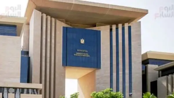 تحركات مصرية.. القاهرة تستعيد زمام المبادرة لتعزيز الاستقرار في المحيط العربي