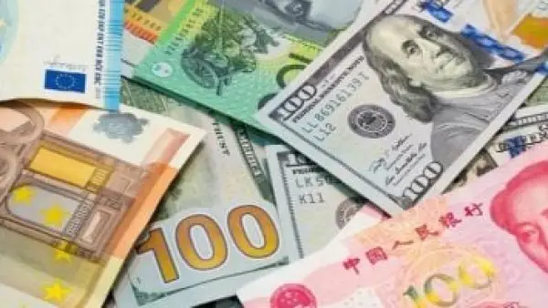 تحركات مفاجئة.. قائمة أسعار الدولار والعملات الأجنبية في تعاملات مساء الخميس بالبنوك المصرية