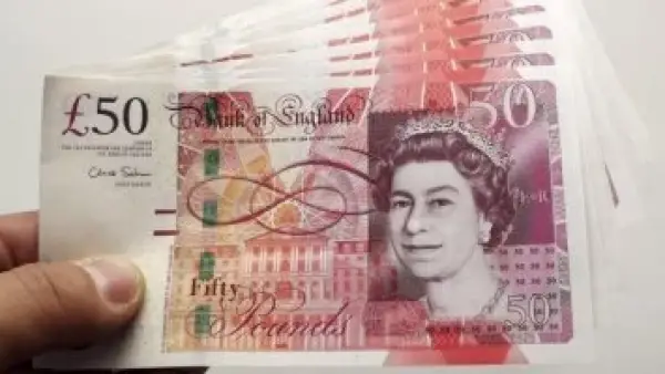 تحركات مفاجئة.. سعر الجنيه الاسترليني يسجل مستويات جديدة أمام العملة المحلية بالبنوك