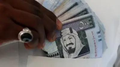 تحركات مفاجئة.. سعر الريال السعودي مقابل الجنيه المصري في تعاملات الثلاثاء بالبنوك