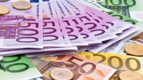 تحرك جديد بالبنوك.. سعر صرف اليورو أمام الجنيه في ختام تعاملات الأحد