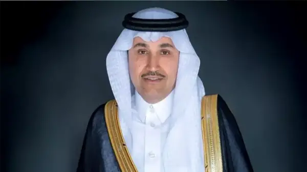 تحرك عاجل بالرياض.. وزير النقل يحقق في أسباب إلغاء 200 رحلة بمطار الملك خالد