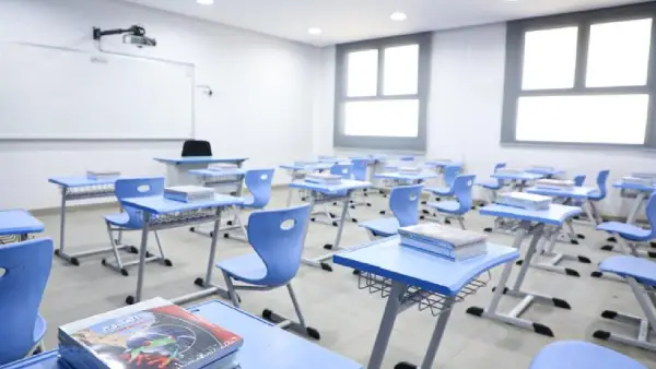 تحسباً لتقلبات الطقس.. تعليق الدراسة الحضورية في جميع مدارس المملكة لثلاثة أيام.