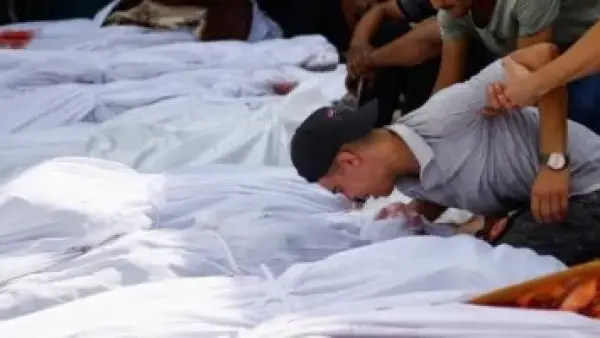 تراجع مخيف.. إحصائية حديثة تكشف حجم تناقص سكان قطاع غزة خلال عامين