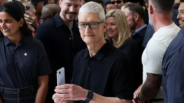 تصميم فائق النحافة.. تسريبات جديدة تكشف خطة آبل لإطلاق هاتف آيفون آير المرتقب