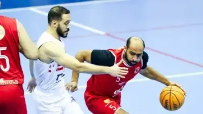 تفوق أحمر.. سلة الأهلي تحسم قمة الزمالك بنتيجة 75-69 في دوري السوبر