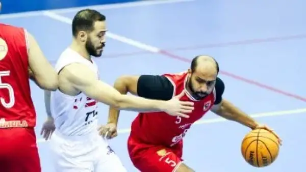 سلة الأهلى تهزم الزمالك 75-69 فى منافسات الدور الترتيبى لبطولة دورى السوبر