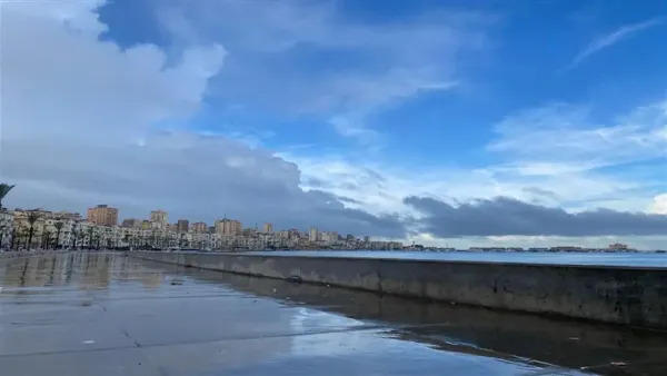 توقعات هيئة الأرصاد: انخفاض درجات الحرارة مع أمطار متفاوتة ورياح نشطة خلال الأيام المقبلة