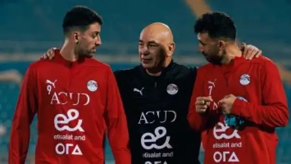 حسام حسن وتريزيجيه يعقدان مؤتمر المباراة الحاسم بين مصر وزيمبابوي