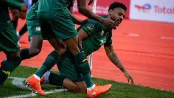 خماسية مثيرة.. جنوب أفريقيا تتأهل لدور 16 برفقة الفراعنة بعد هزيمة زيمبابوي