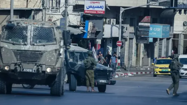 دهس متطرفون إسرائيليون شابًا فلسطينيًا في نابلس وفروا من المكان دون محاسبة