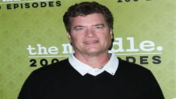 رحيل مفاجئ.. وفاة الممثل بات فين بطل مسلسل فريندز عن عمر 60 عامًا