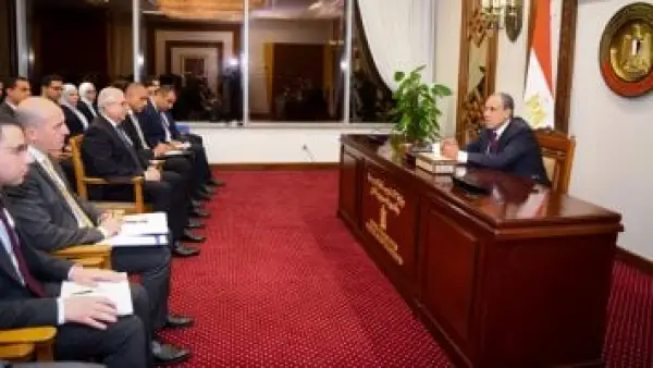 رسائل دبلوماسية.. وزير الخارجية يجتمع بأعضاء السلك القنصلي من الكوادر الجديدة والمتوسطة