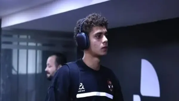 رسالة حمزة عبد الكريم إلى الأهلي تحدد موقفه من عرض برشلونة